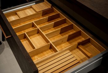 drawer divider image